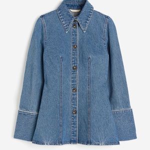 Fitted denim shirt